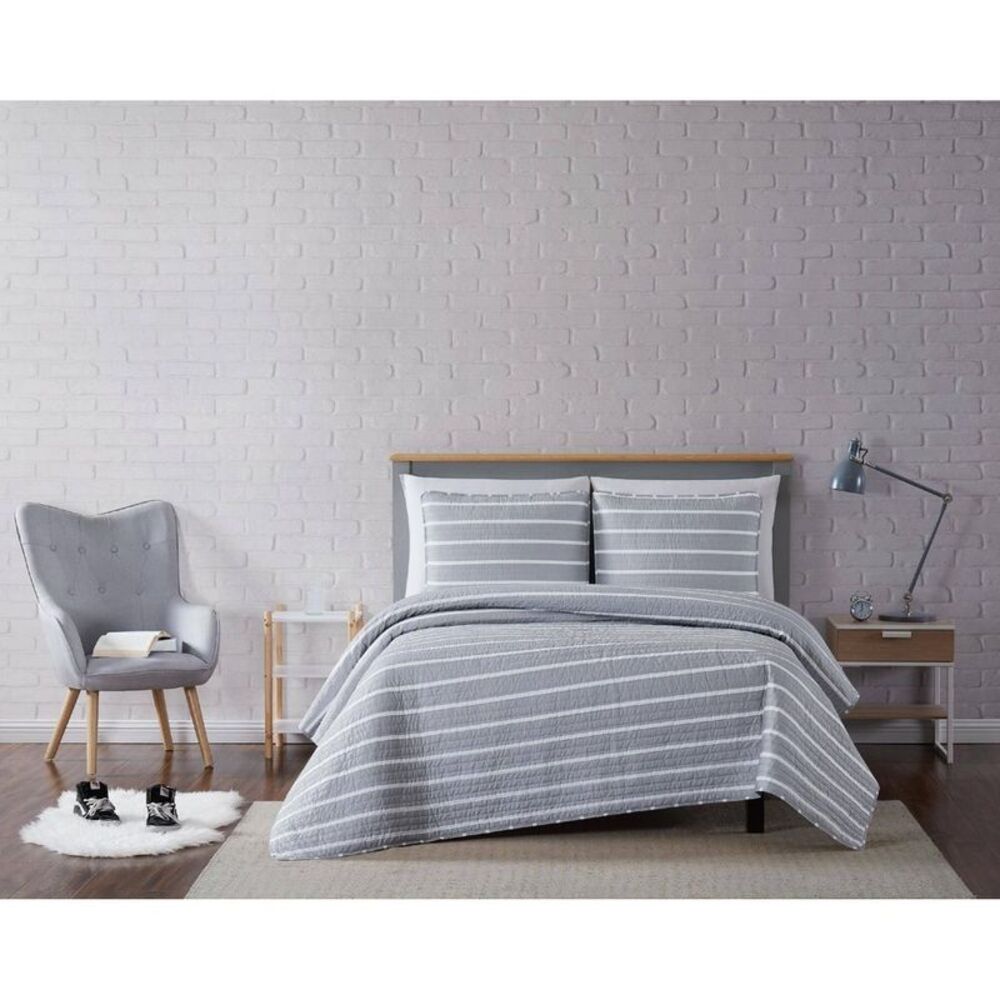 Truly Soft Twin Extra Long Maddow Stripe Quilt Set Gray